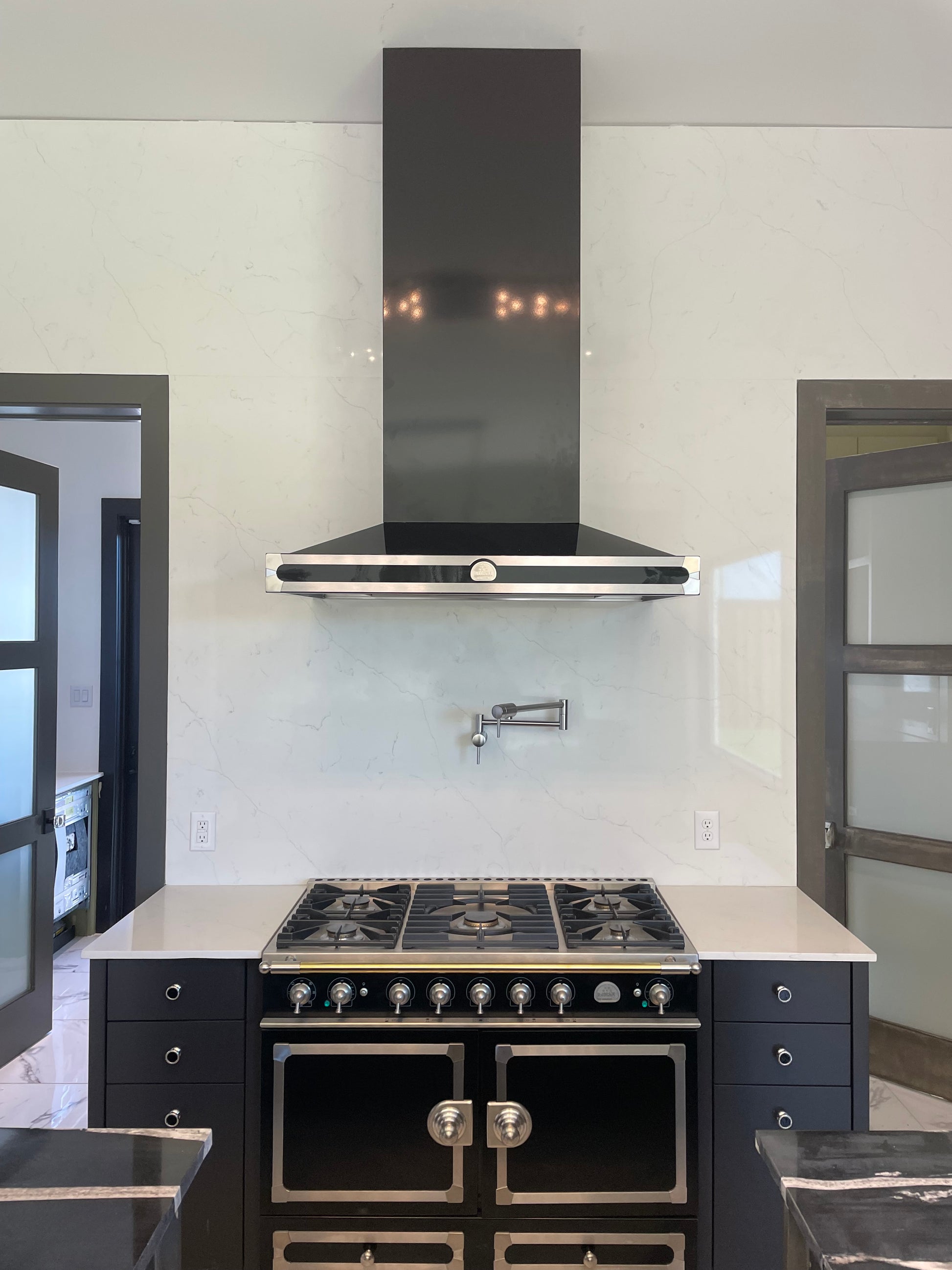 CUSTOM STAINLESS STEEL DUCT COVER ONE PIECE BLACK KITCHEN
