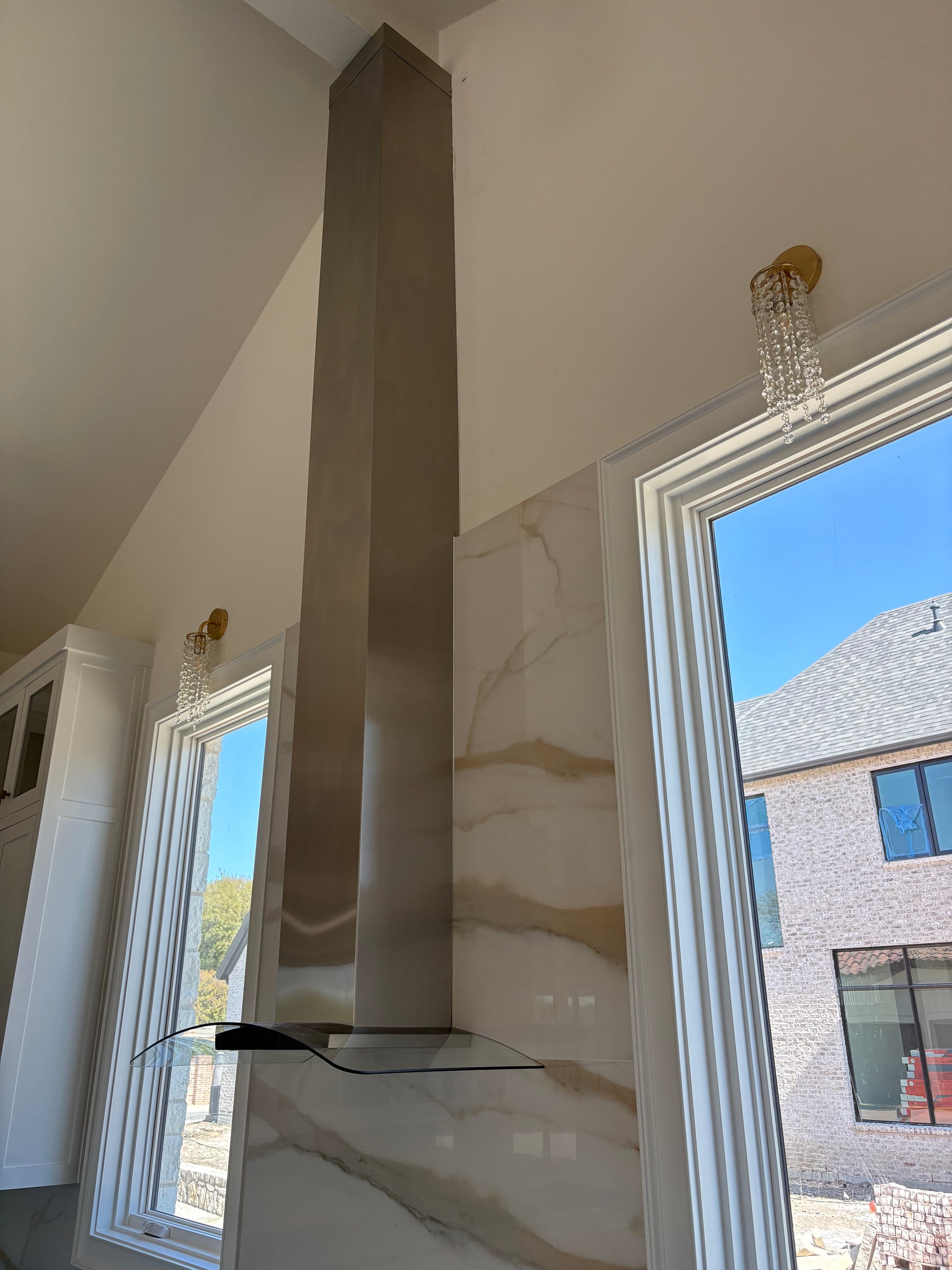 CUSTOM STAINLESS STEEL DUCT COVER ONE PIECE INDOOR KITCHEN