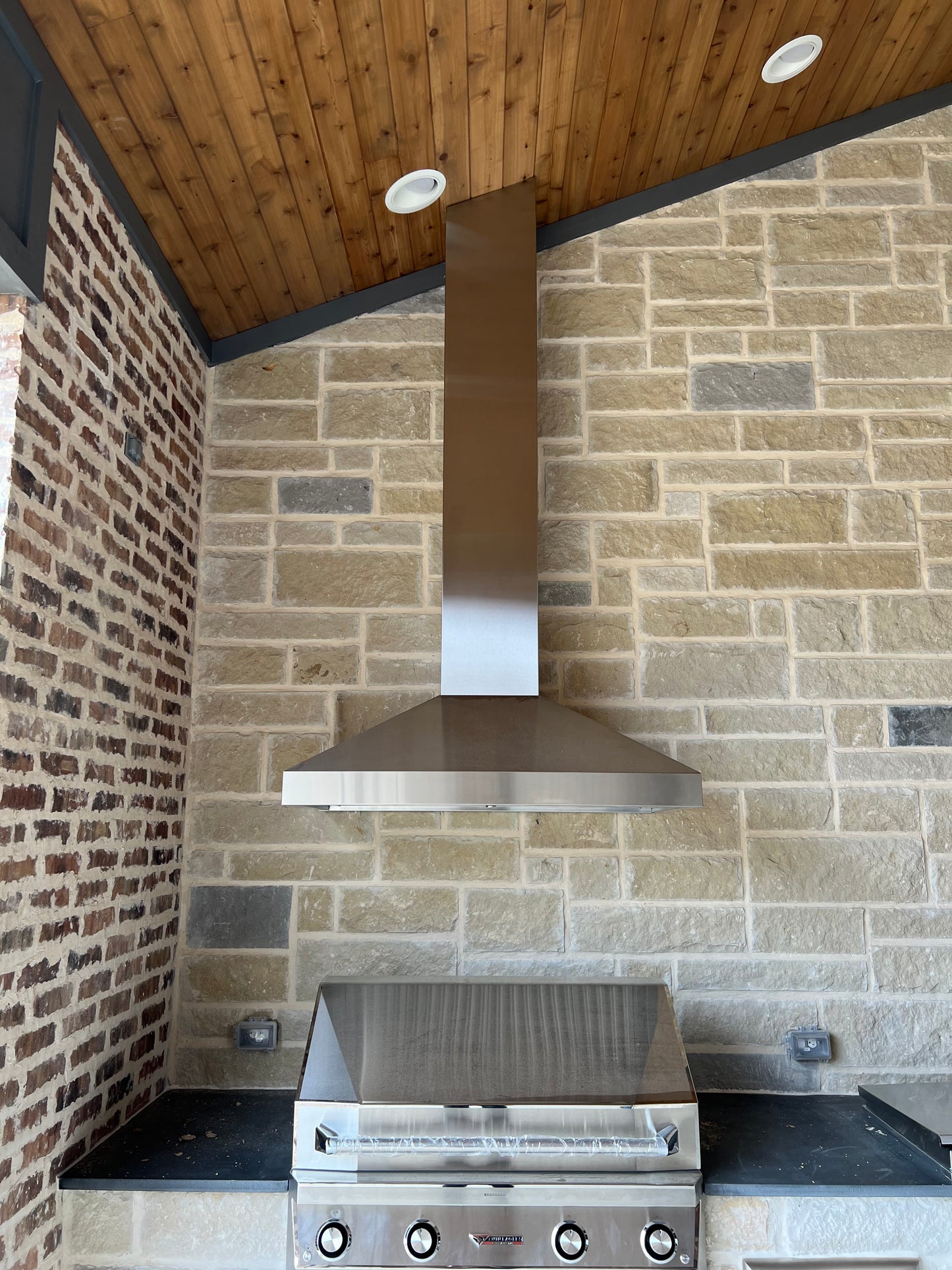 CUSTOM STAINLESS STEEL DUCT COVER ONE PIECE OUTDOOR